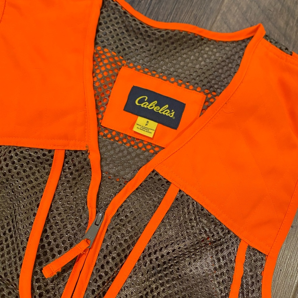 Cabela’s || Upland Cool Mesh Vest for Men